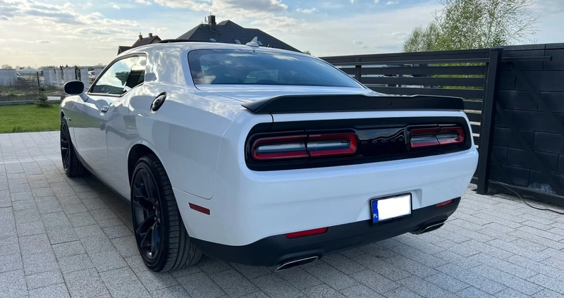 Dodge Challenger cena 209000 przebieg: 2600, rok produkcji 2023 z Ostrołęka małe 352